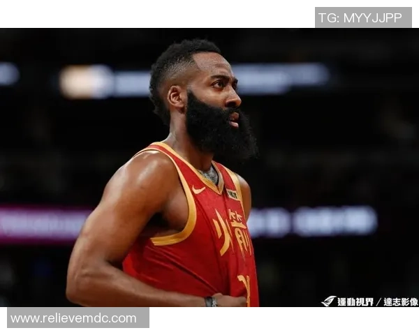 拉梅洛鲍尔287场比赛投进900三分创NBA历史新纪录